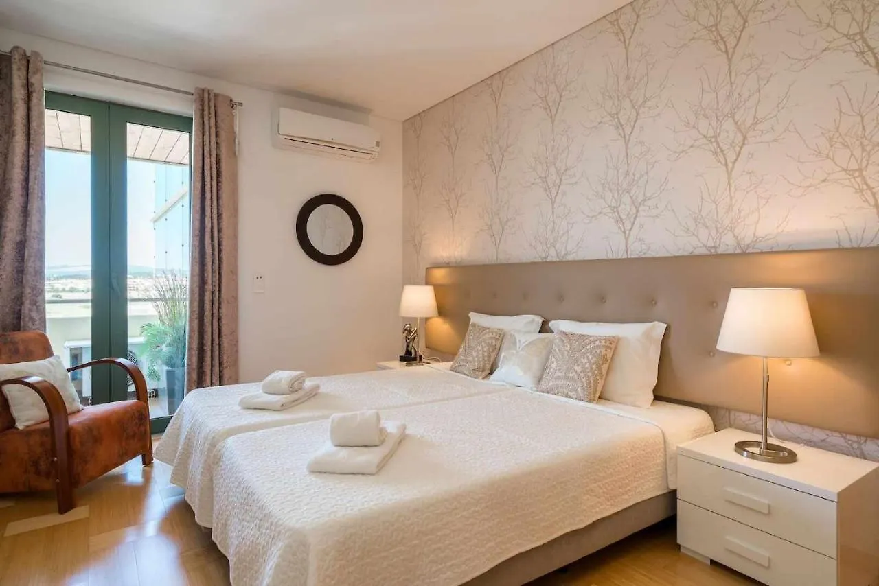 Marina Vilamoura Aquamar 401 Modern Apartment